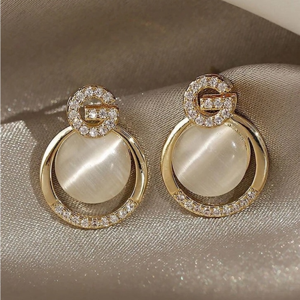 Opal Gold Rhinestones Earrings